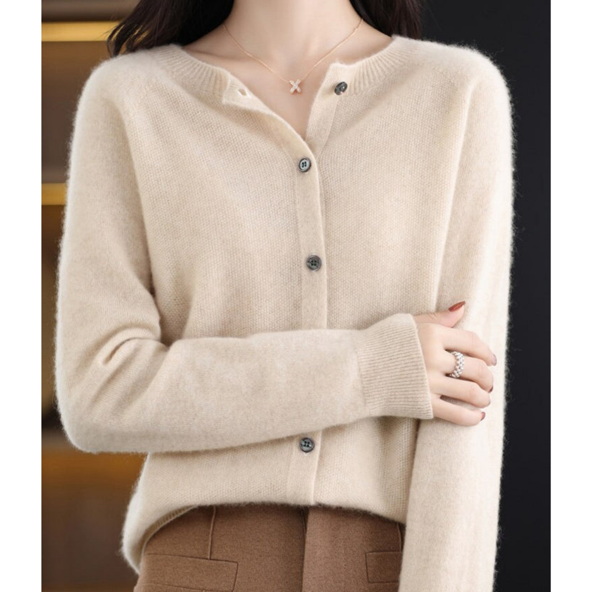 Maristella Women's Classic Round-Neck Knit Cardigan product view