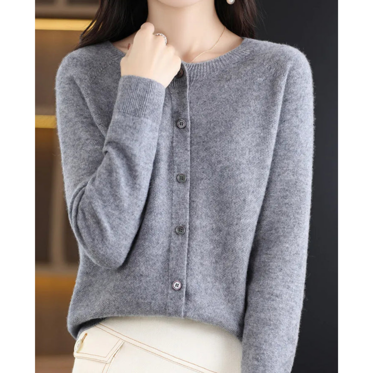 Maristella Women's Classic Round-Neck Knit Cardigan product view