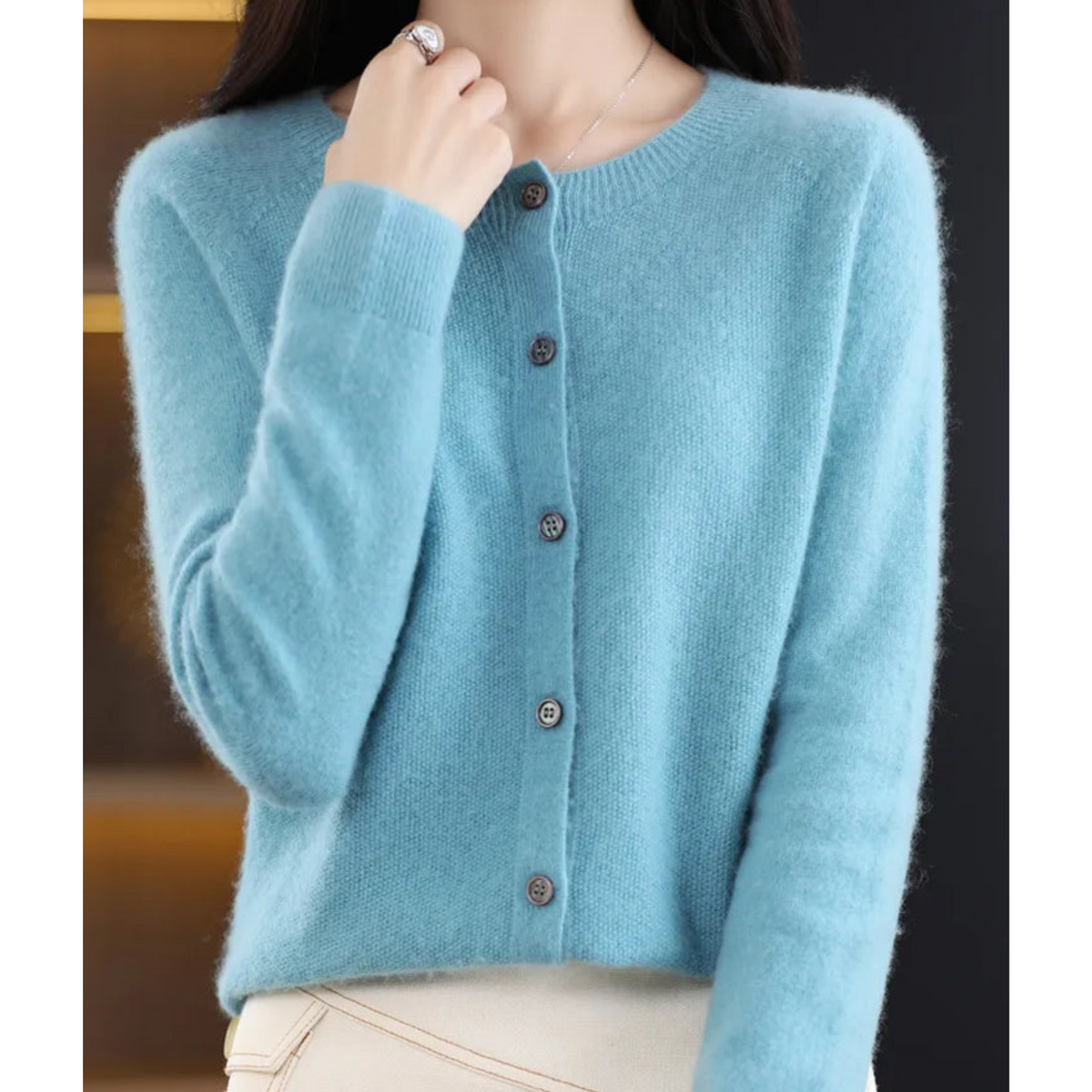 Maristella Women's Classic Round-Neck Knit Cardigan product view