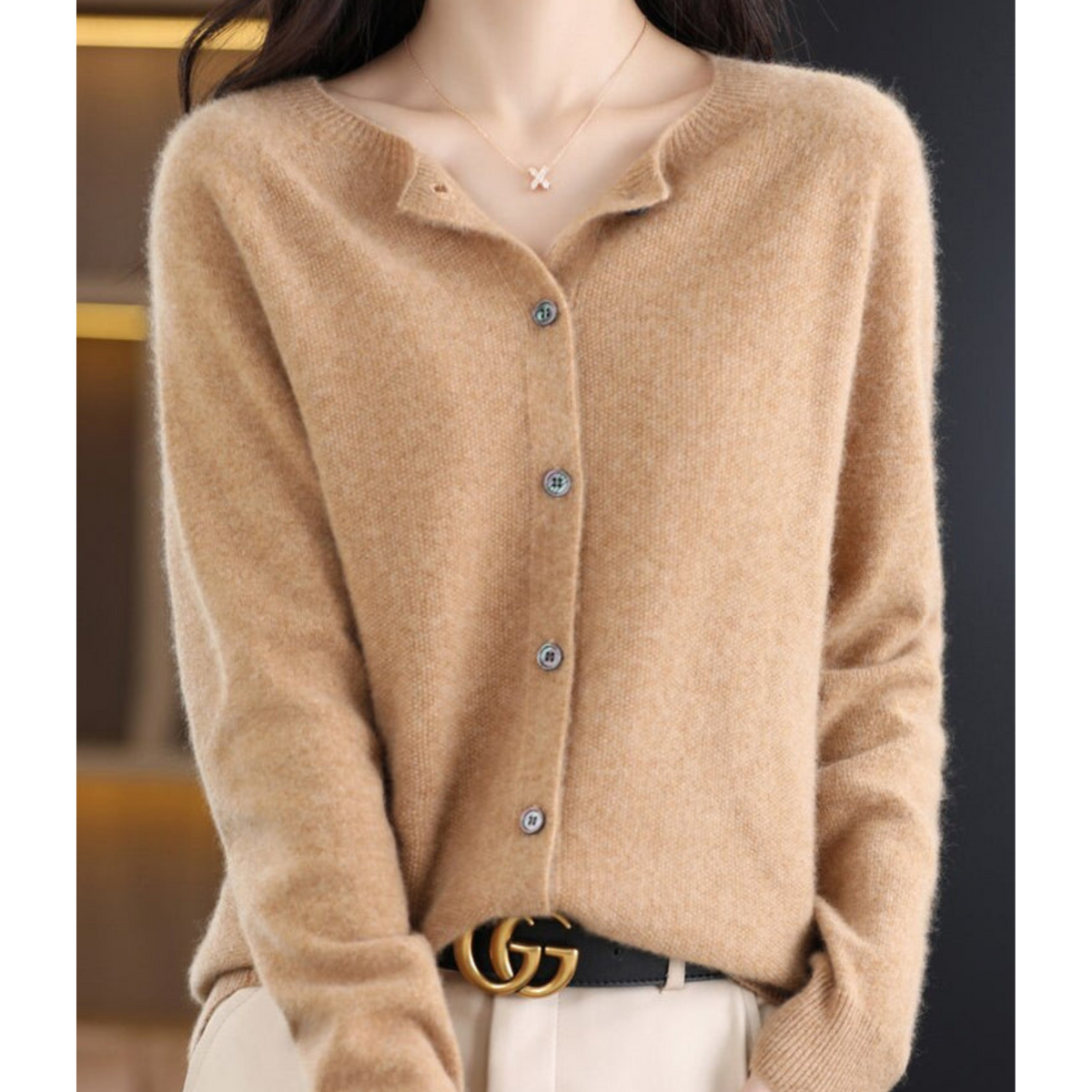 Maristella Women's Classic Round-Neck Knit Cardigan product view