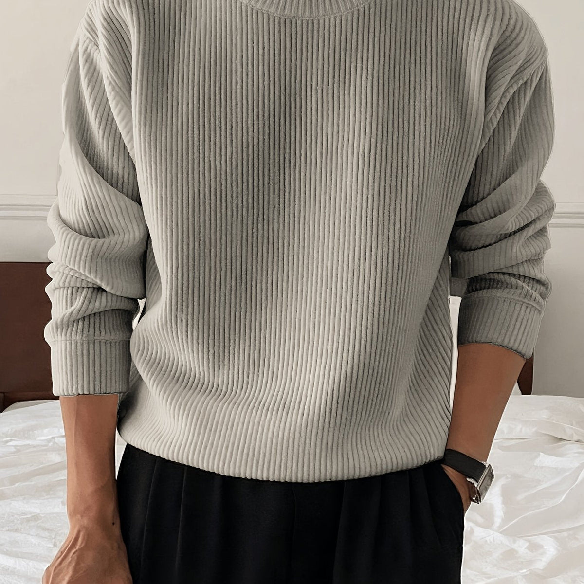 Paolo | Maglione oversize da uomo con collo rotondo, spalle scese, maglia a coste e vestibilità comoda