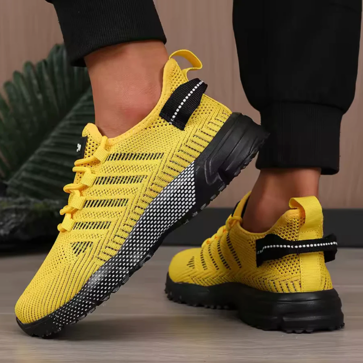 Sebastiano | Men's Lightweight Mesh-Look Everyday Sneakers – Yellow