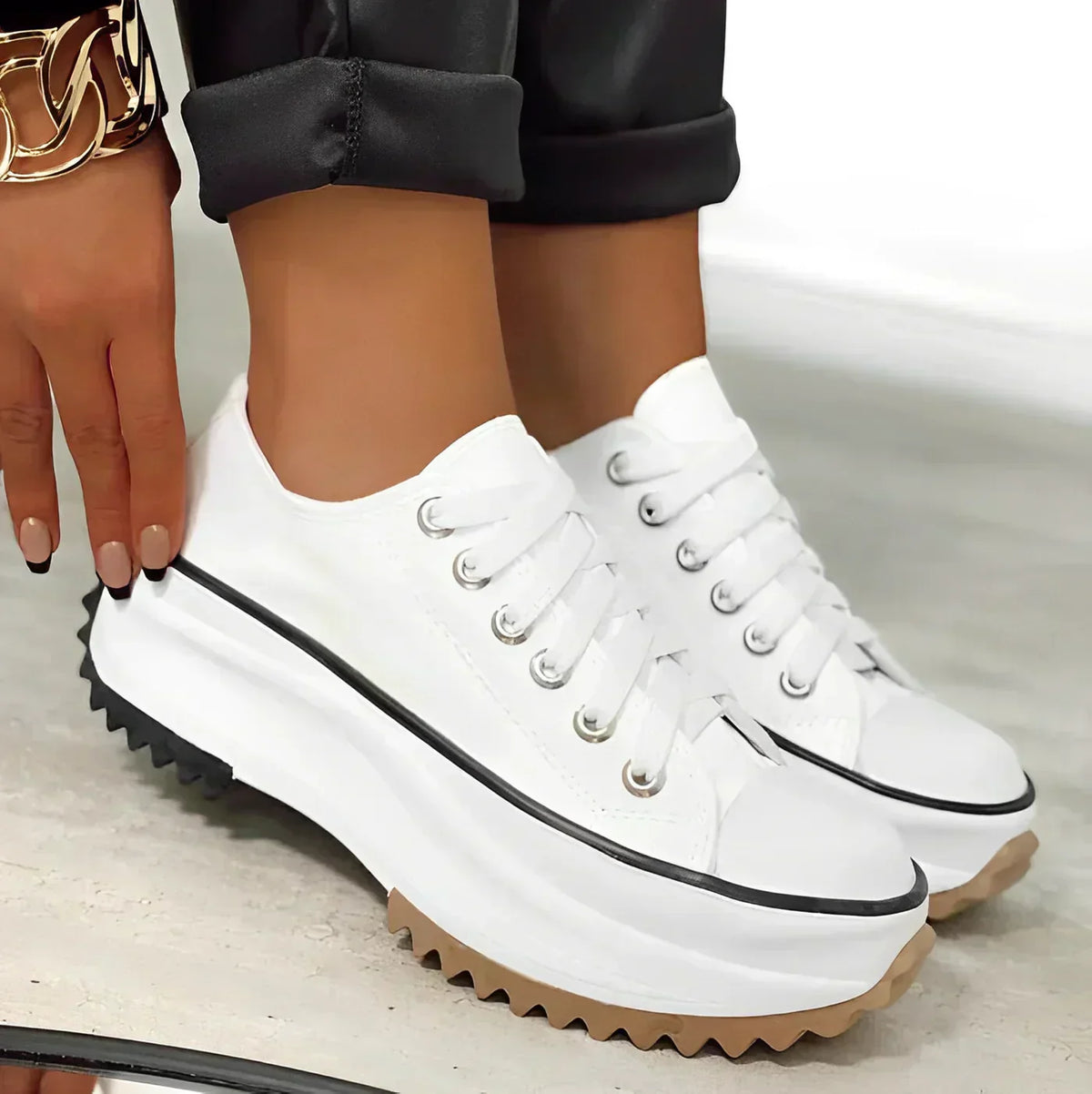 Fiorella | Women's Platform Low-Top Sneakers – White