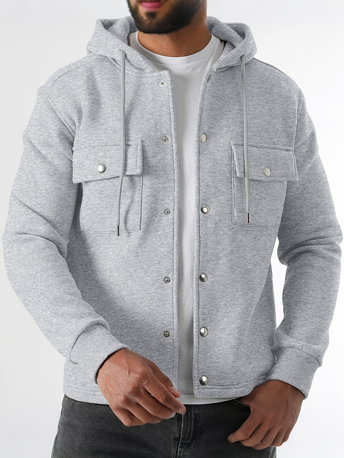 Elia | Giacca camicia da uomo lavorata a maglia con cappuccio, tasche sul petto e chiusura frontale con bottoni