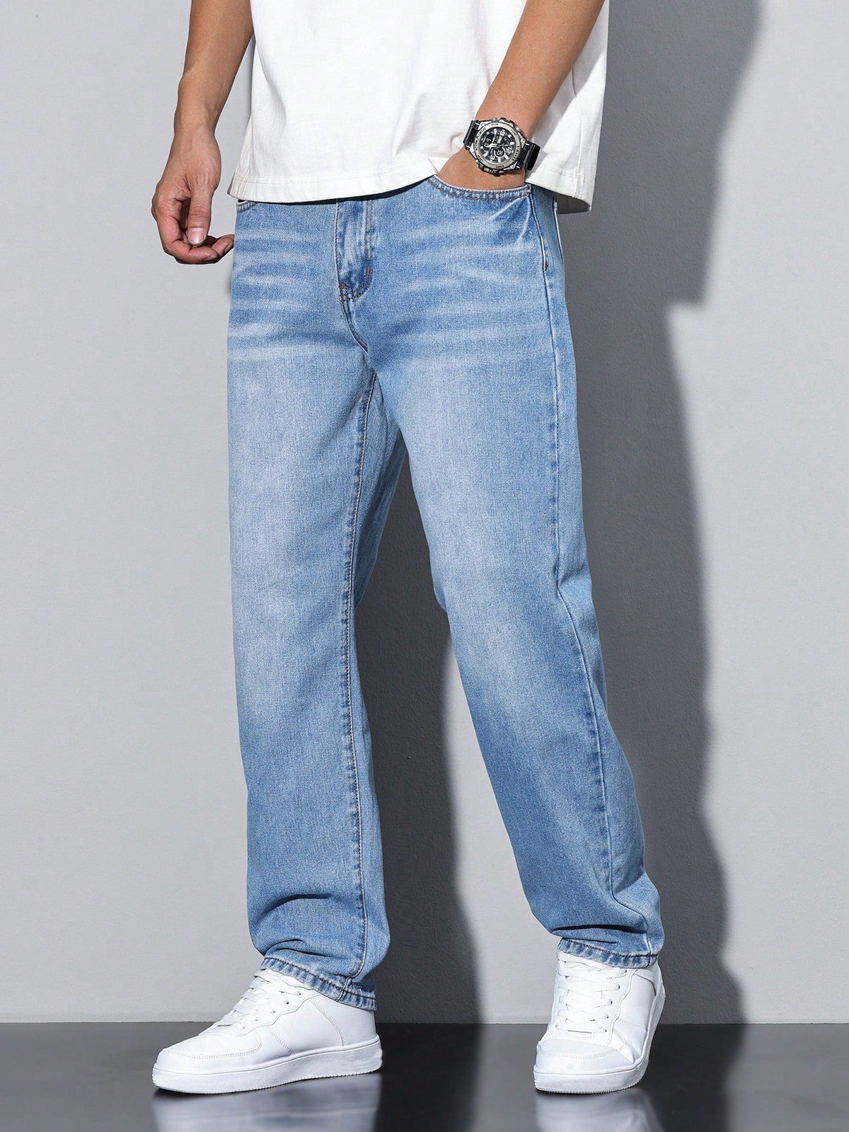 Ettore men's relaxed fit straight leg jeans – Light Blue