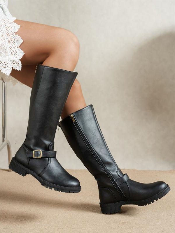 Women's knee-high riding boots in black