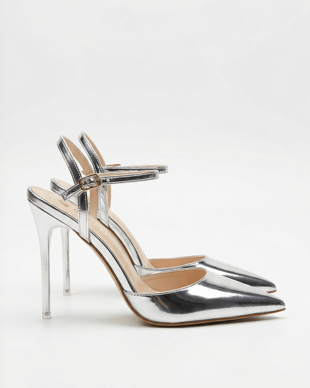 Chiara pointed toe court heels
