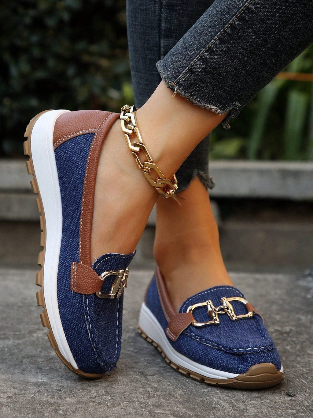 Women’s Chunky Slip-On Loafers with Metal Hardware, source view 8