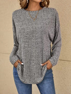 Women's relaxed ribbed-knit long-sleeve sweater in gray