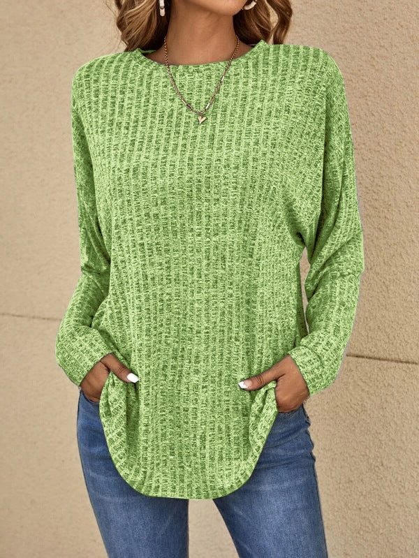Women's relaxed ribbed-knit long-sleeve sweater in green